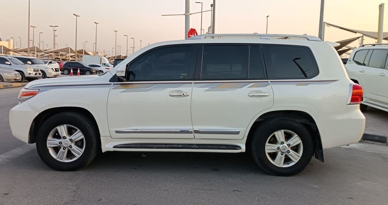 Toyota Land Cruiser GXR GT 4.6L AWD
