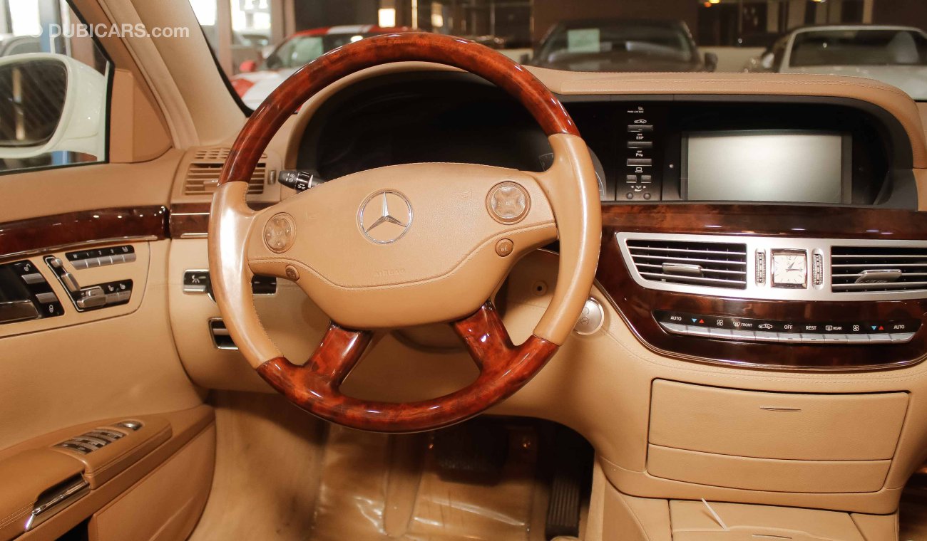 Mercedes-Benz S 500