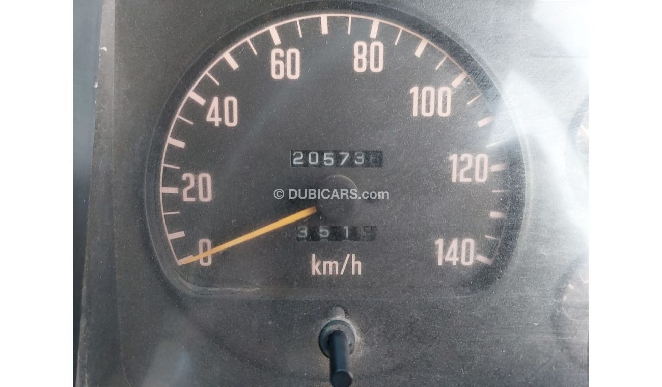 Isuzu Forward ISUZU FORWARD JUSTON RIGHT HAND DRIVE(PM01298)