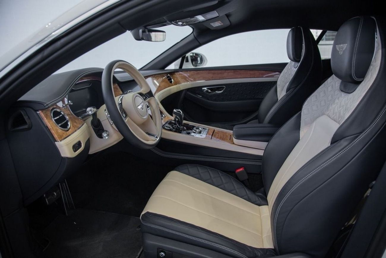 بنتلي كونتيننتال جي تي Bentley GT W12