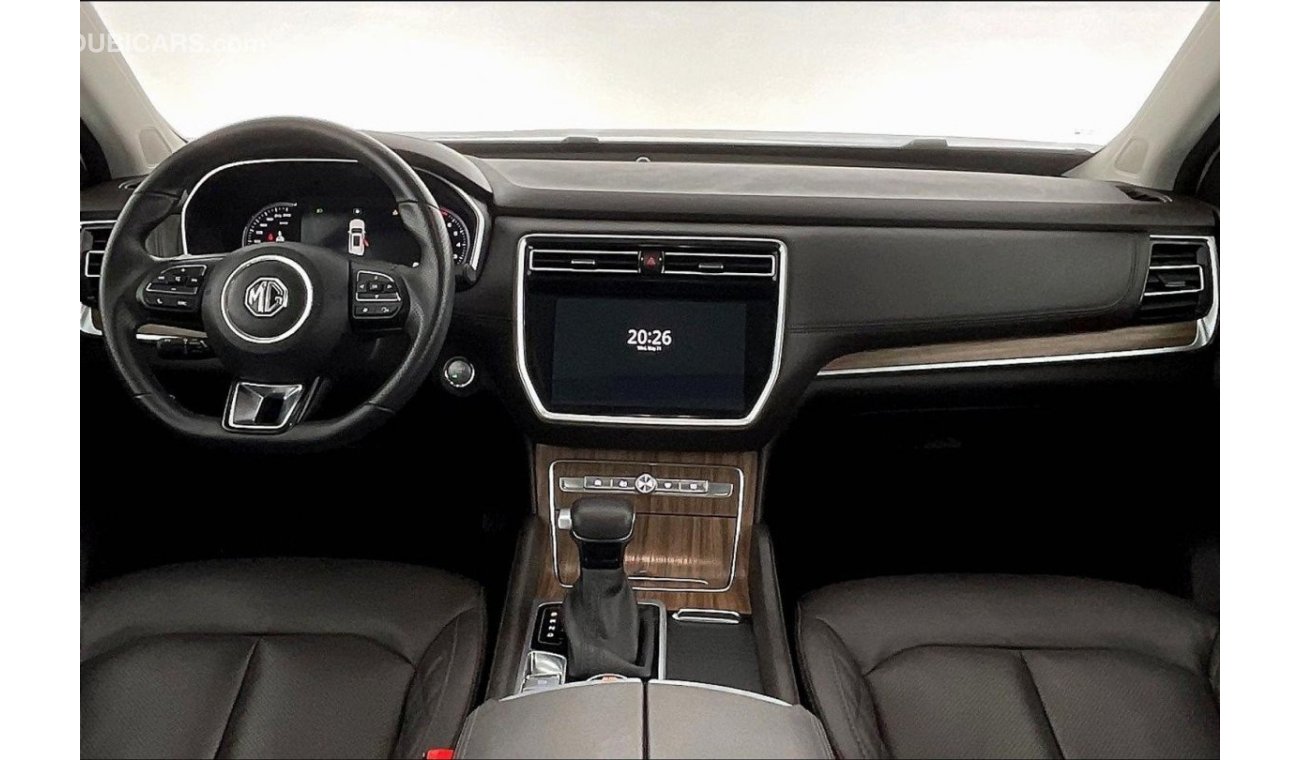 أم جي RX8 Luxury