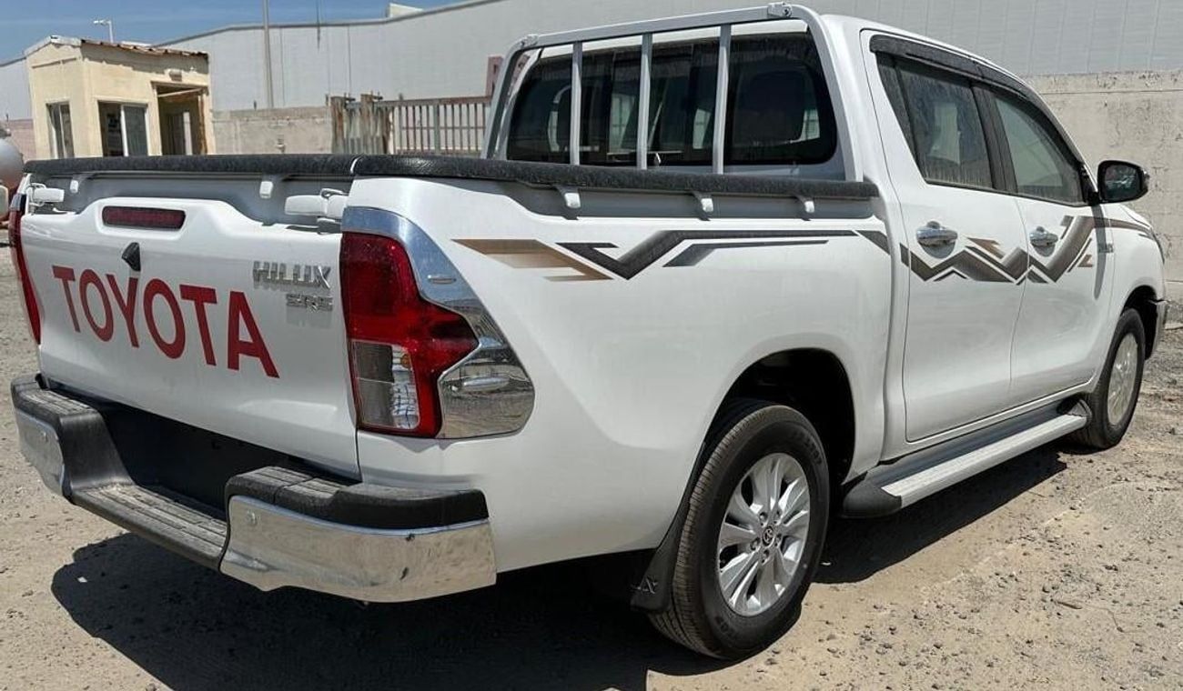 تويوتا هيلوكس GLX Limited 2.7L