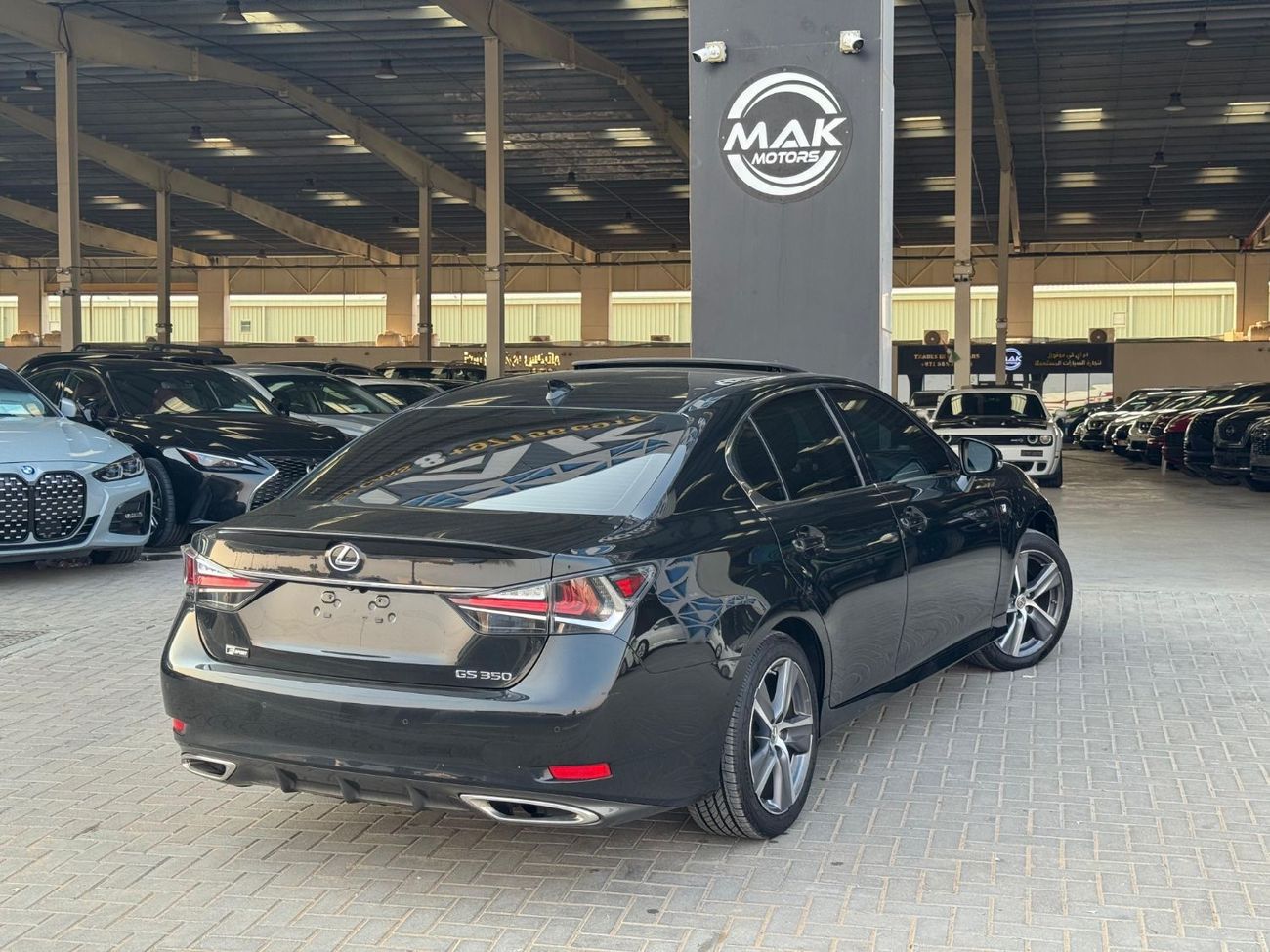 Lexus GS350 Platinum 3.5L V6 3.5L / TRIPLE XENON / RADAR / LANE KEEP ASSIST / COOLING AND HEATING SEATS / LOW MI