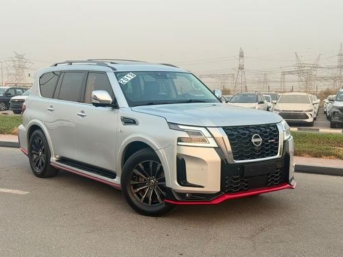 Nissan Armada PLATINUM (NON GCC) PLATINUM 5.6L full option