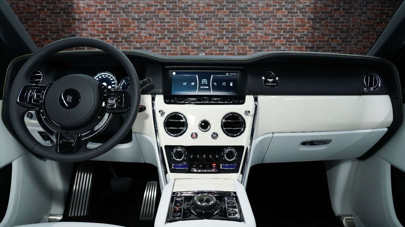 Rolls-Royce Cullinan | SILVER BADGE | NEW | 2023 | V12 | 563 HP