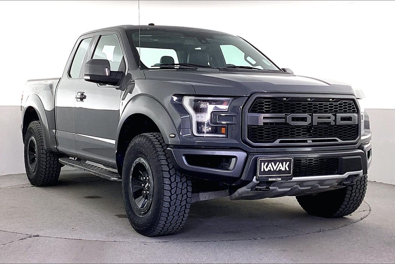 Ford F 150 Raptor Luxury - Super Cab | Guaranteed Warranty | 0 Down Payment