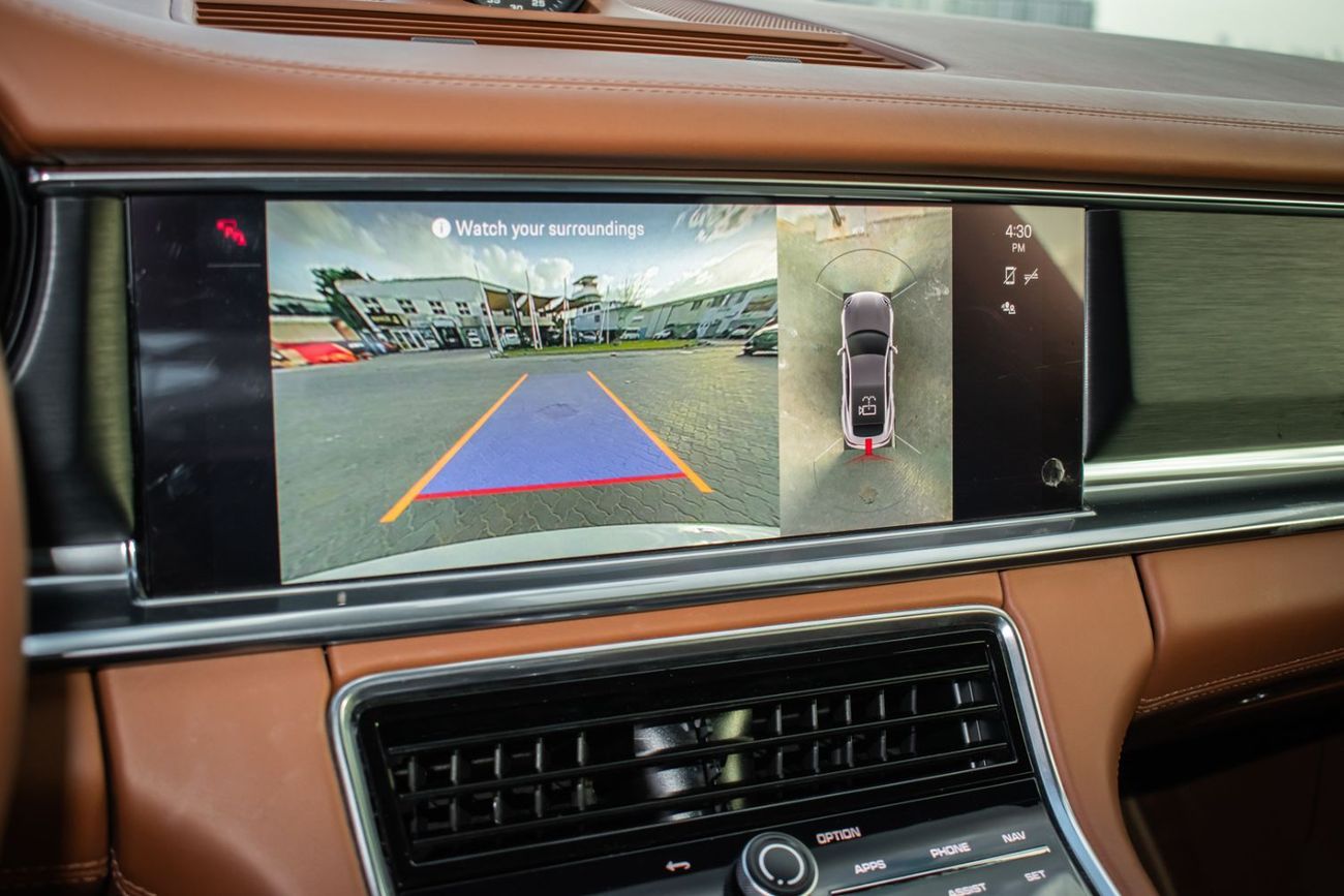 Porsche Panamera 4 3.0L