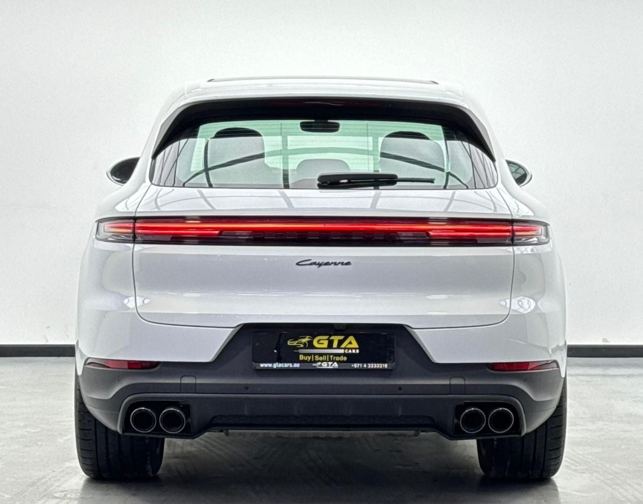 بورش كايان Base 2025 Porsche Cayenne, 2027 Porsche Warranty, Full Porsche Service History, Very Low Km, GCC