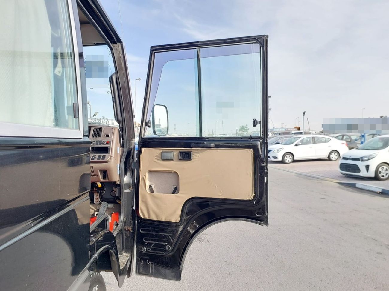 نيسان سيفيليان NISSAN CIVILIAN BUS RHD 1998 MODEL 4.1 L DIESEL AUTOMATIC(PM02267)