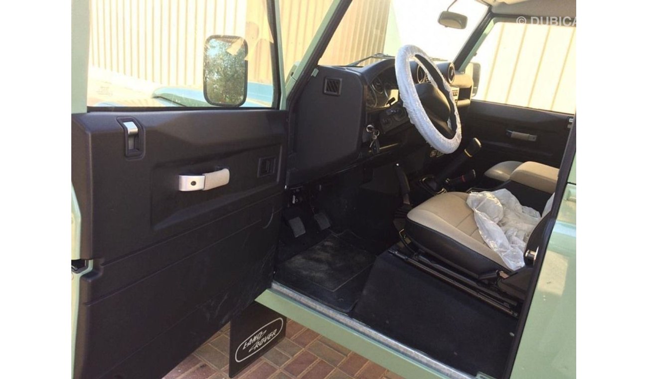 لاند روفر ديفندر 2016 Brand New