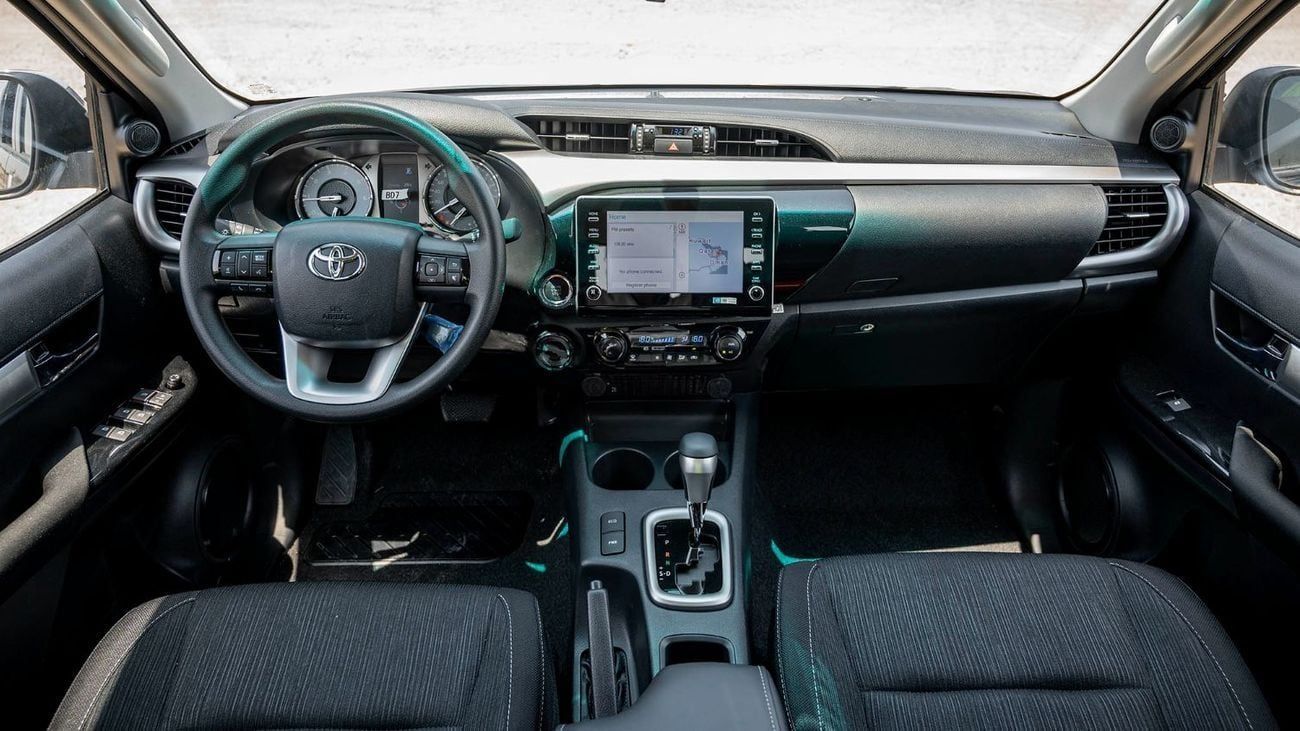 Toyota Hilux SGLX Toyota Hilux Toyota Hilux 2.4L Diesel AT 4x4 Full Option 2025