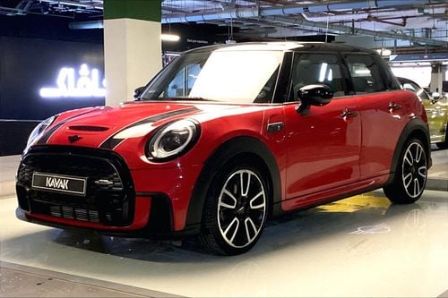 ميني كوبر إس JCW Package | Carnival Sale • UP TO AED 20,000 OFF | شامل الضمان | 0 ﺪﻔﻋﺓ ﺃﻮﻟﻯ