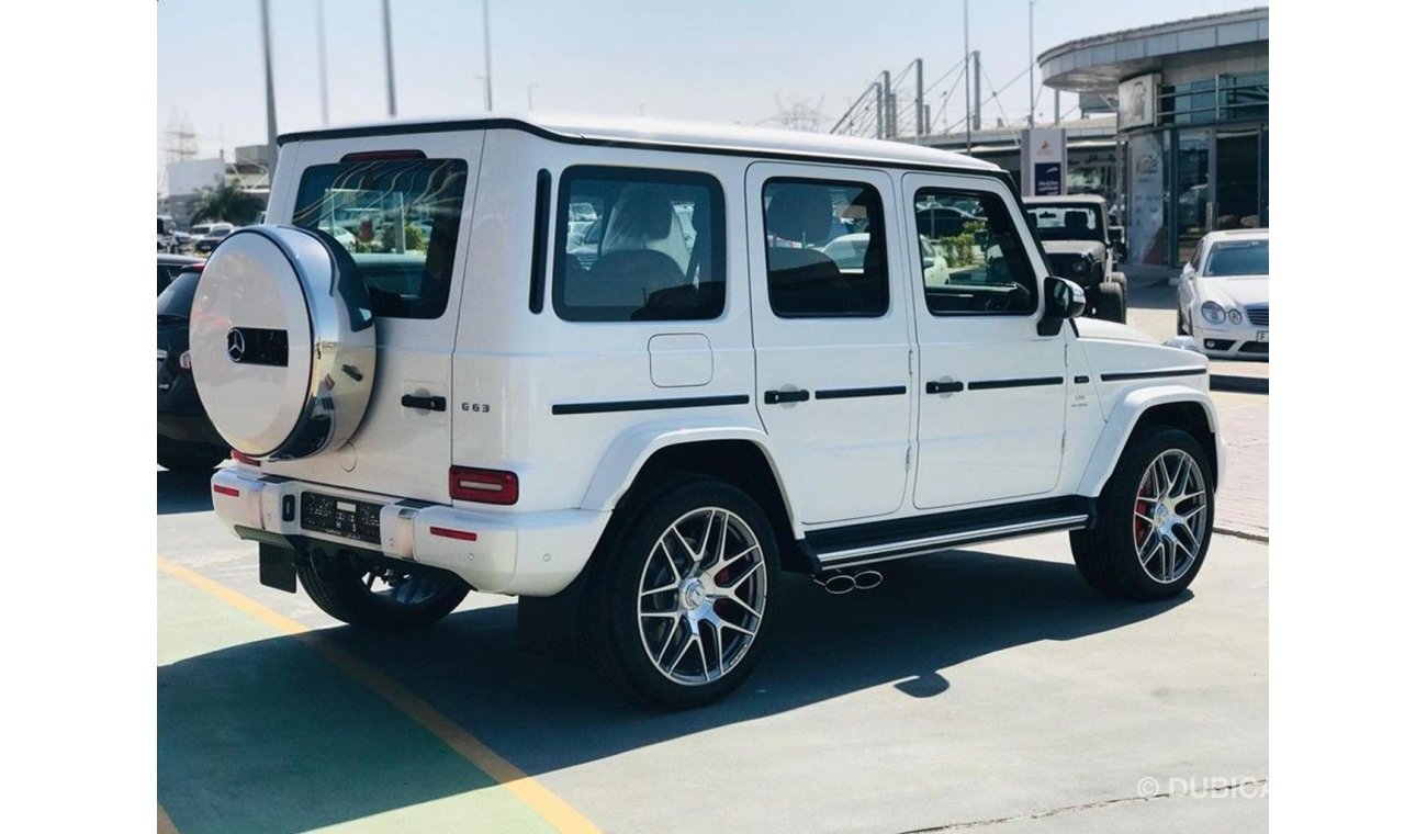 Mercedes-Benz G 63 AMG Pearl White