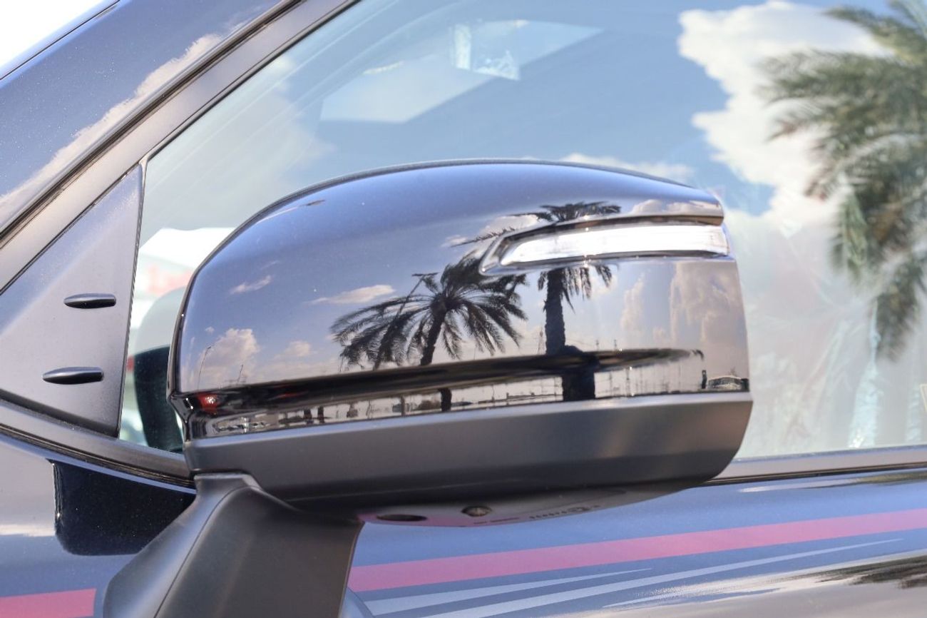 Toyota Land Cruiser Toyota_Land_Cruiser_GR_3.5L_2023