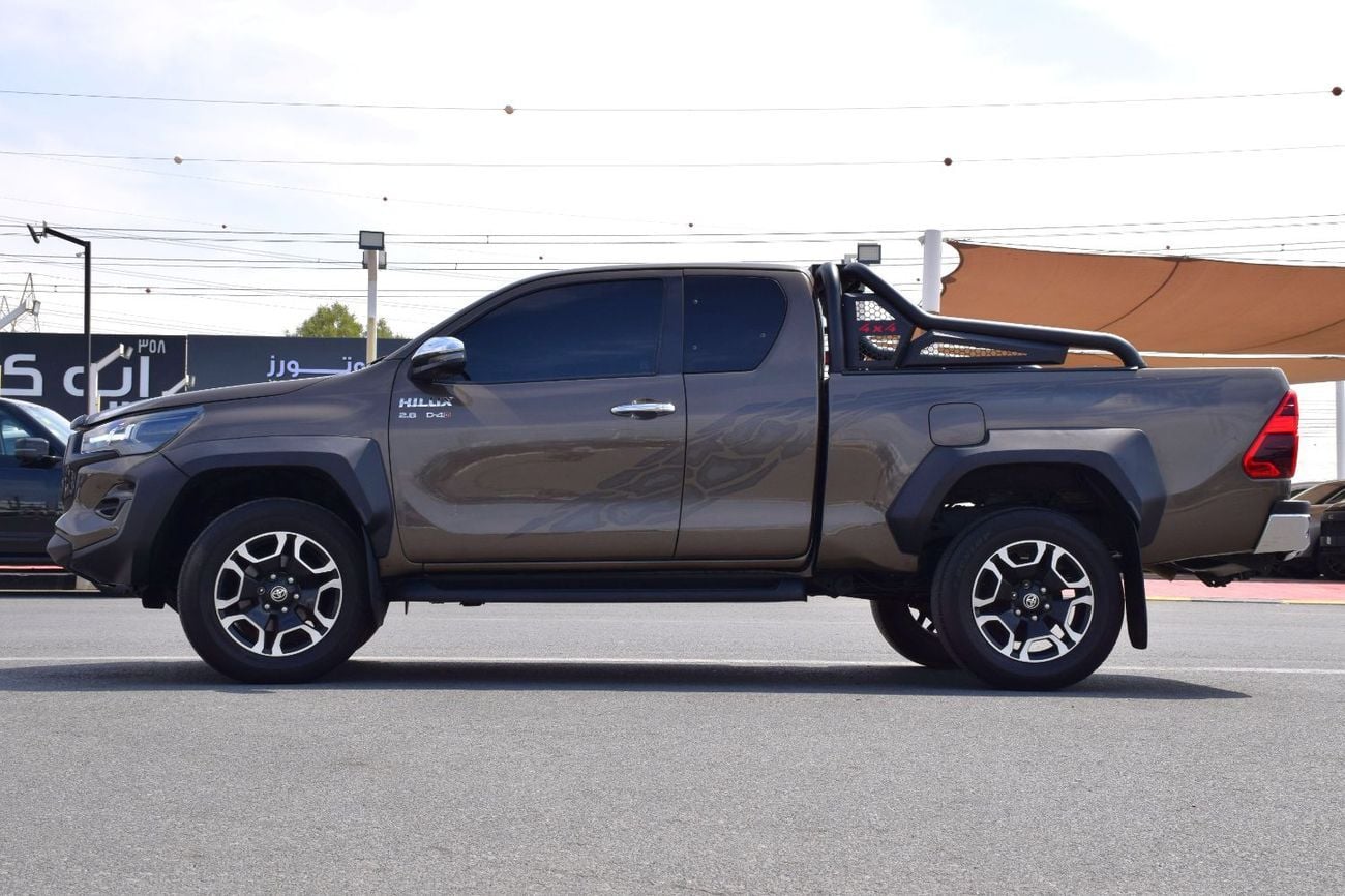 Toyota Hilux GR SPORT 4X4 DIESEL 2.8L KING CAB (Export Only)