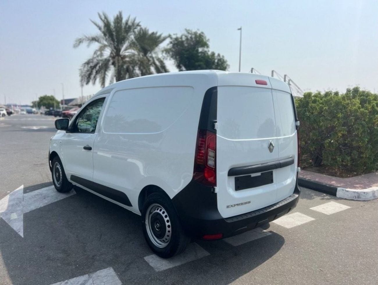 رينو إكسبرس DCI Renault express 1.6L