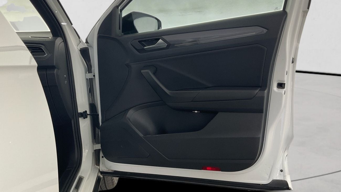 فولكس واجن T ROC R-Line | شامل الضمان | 0 ﺪﻔﻋﺓ ﺃﻮﻟﻯ