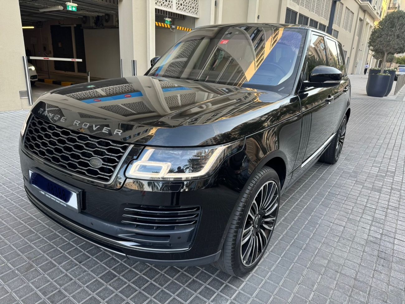 Land Rover Range Rover HSE 3.0L (380 HP)