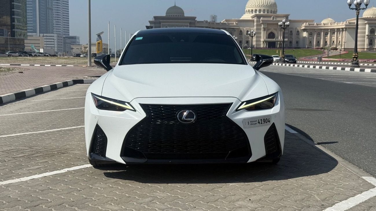 لكزس IS 350 F Sport Platinum 3.5L