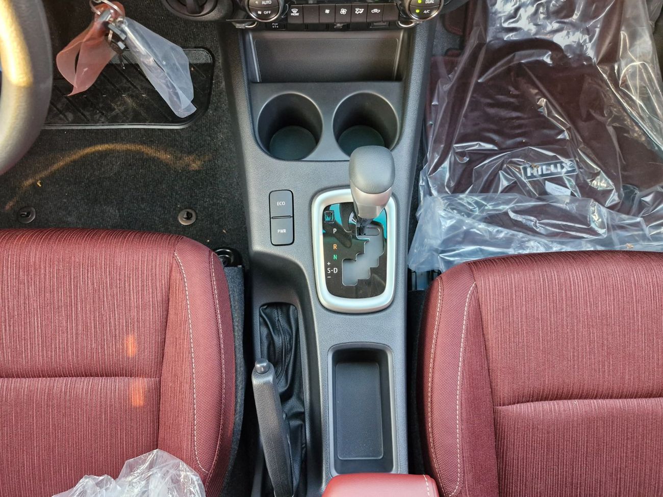 تويوتا هيلوكس 2025 TOYOTA HILUX D/C P/UP 4X4 2.7L AT BRAND NEW 0KM