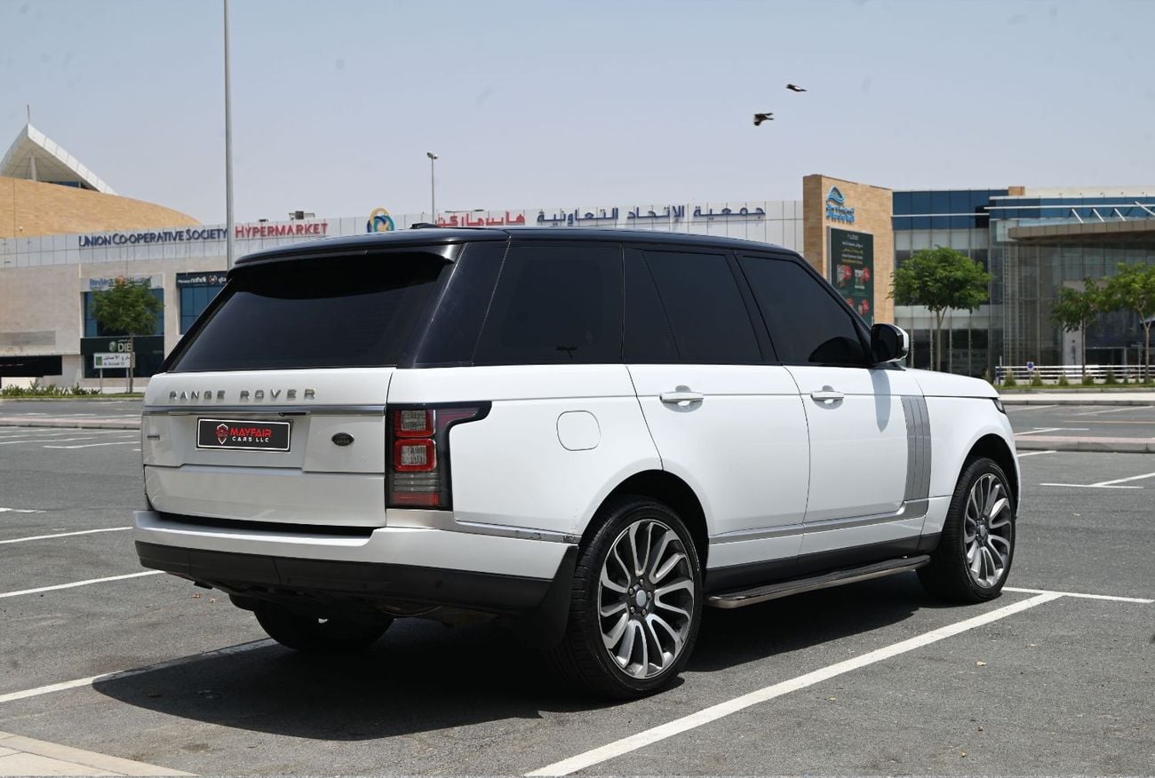 Land Rover Range Rover AUTOBIOGRAPHY -  AGENCY MAINTAINED - ACCIDENT FREE - RANGE ROVER SUPERCHARGED 2015 - GCC - WELL MAIN
