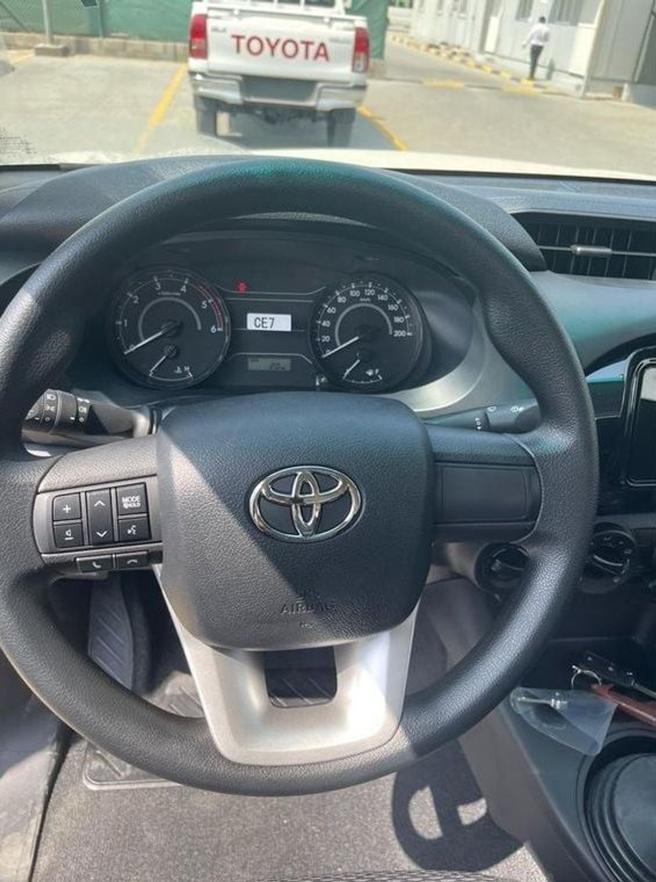 تويوتا هيلوكس 2024 Toyota Hilux DLXE DC 2.4L MT Diesel (Without Power Windows)