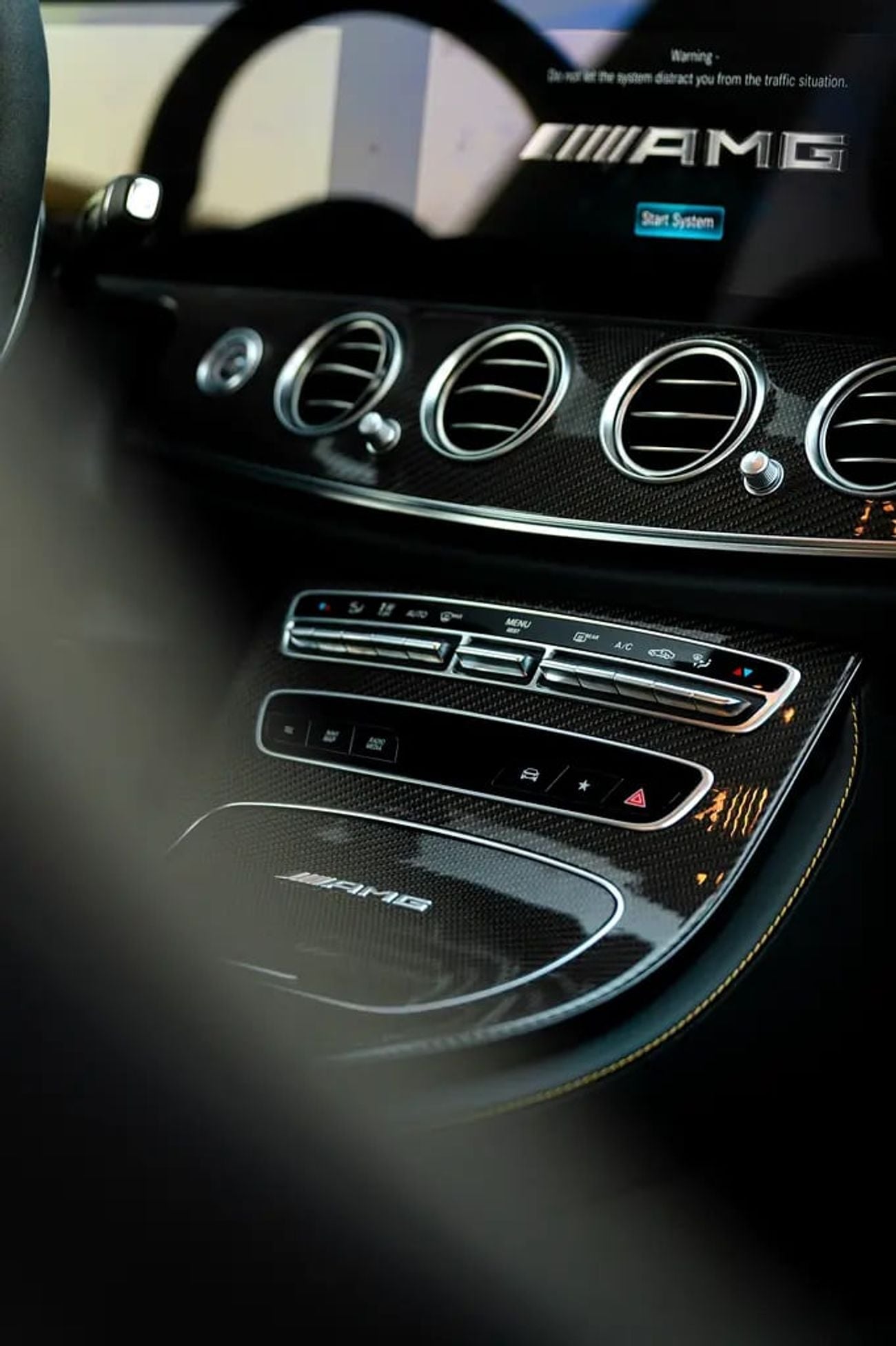 Mercedes Benz E63 AMG Mercedes E 63s AMG Carbon Fibre Package Japanese Specs