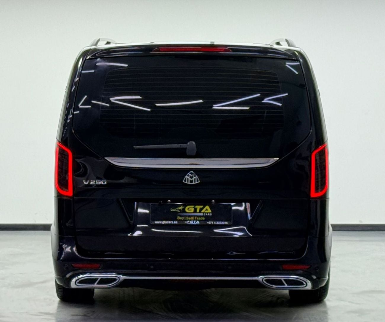 مرسيدس بنز V 250 2024 Mercedes Maybach V250, Warranty, Very Low Km, Fully Loaded, Excellent Condition, GCC