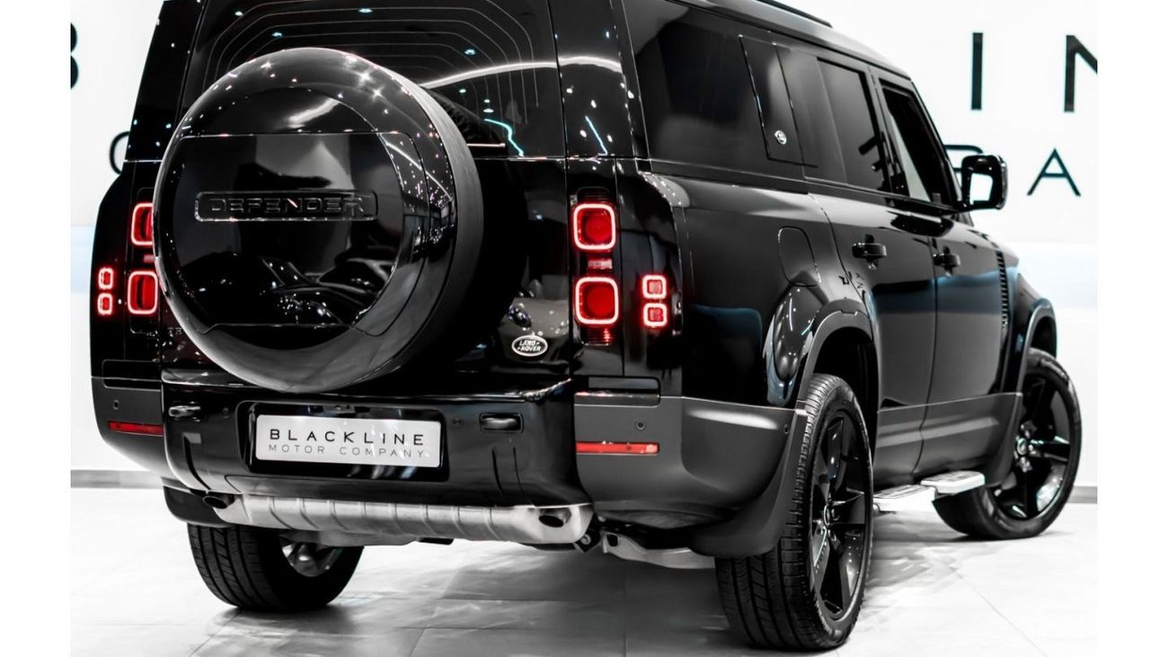 Land Rover Defender 2023 Landrover Defender 130 HSE P400, 2028 Al Tayer Warranty + Service Contract Valid, Low KMs, GCC