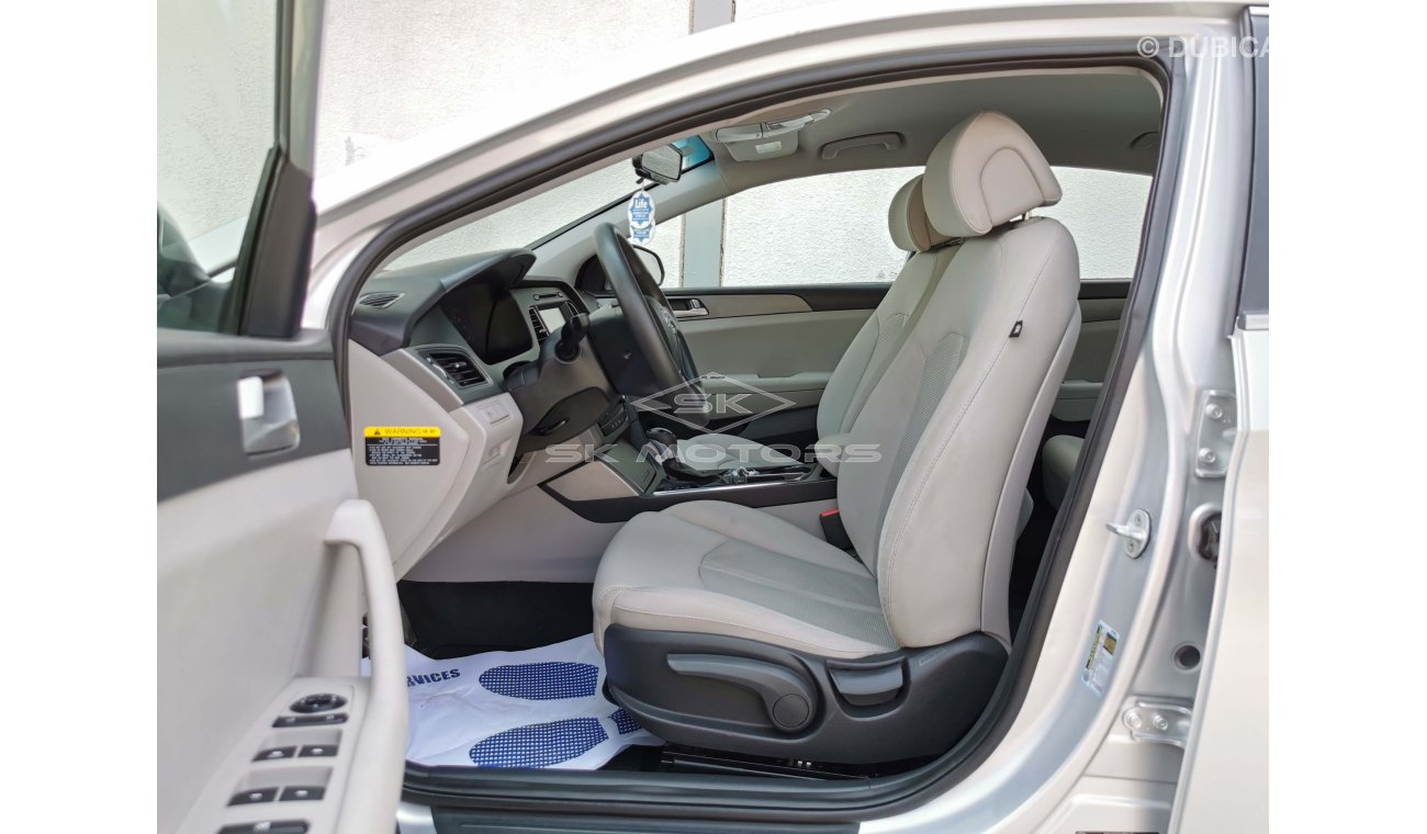 Hyundai Sonata 2.4L, 16" Rim, LED Headlights, Fog Lights, Rear Camera, Bluetooth, Fabric Seats, AUX-USB (LOT # 504)