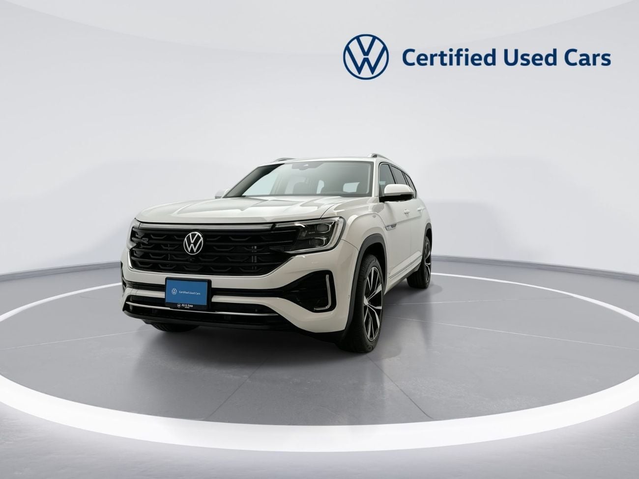 Volkswagen Teramont R-Line 3.6L (Ref#38546) - 33,100 AED SAVINGS from New Car