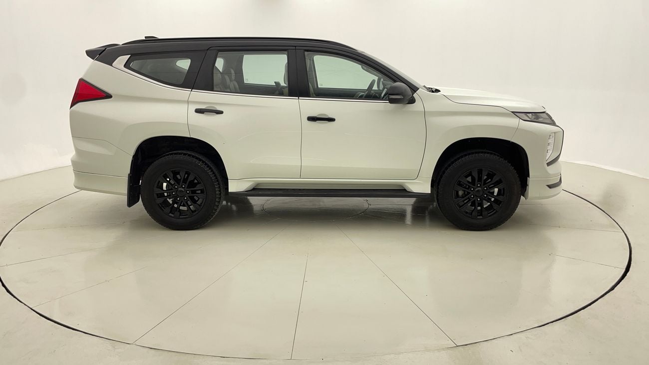 ميتسوبيشي مونتيرو سبورت GLS H/L PRIME EDITION 3 | بدون دفعة مقدمة | اختبار القيادة في المنزل