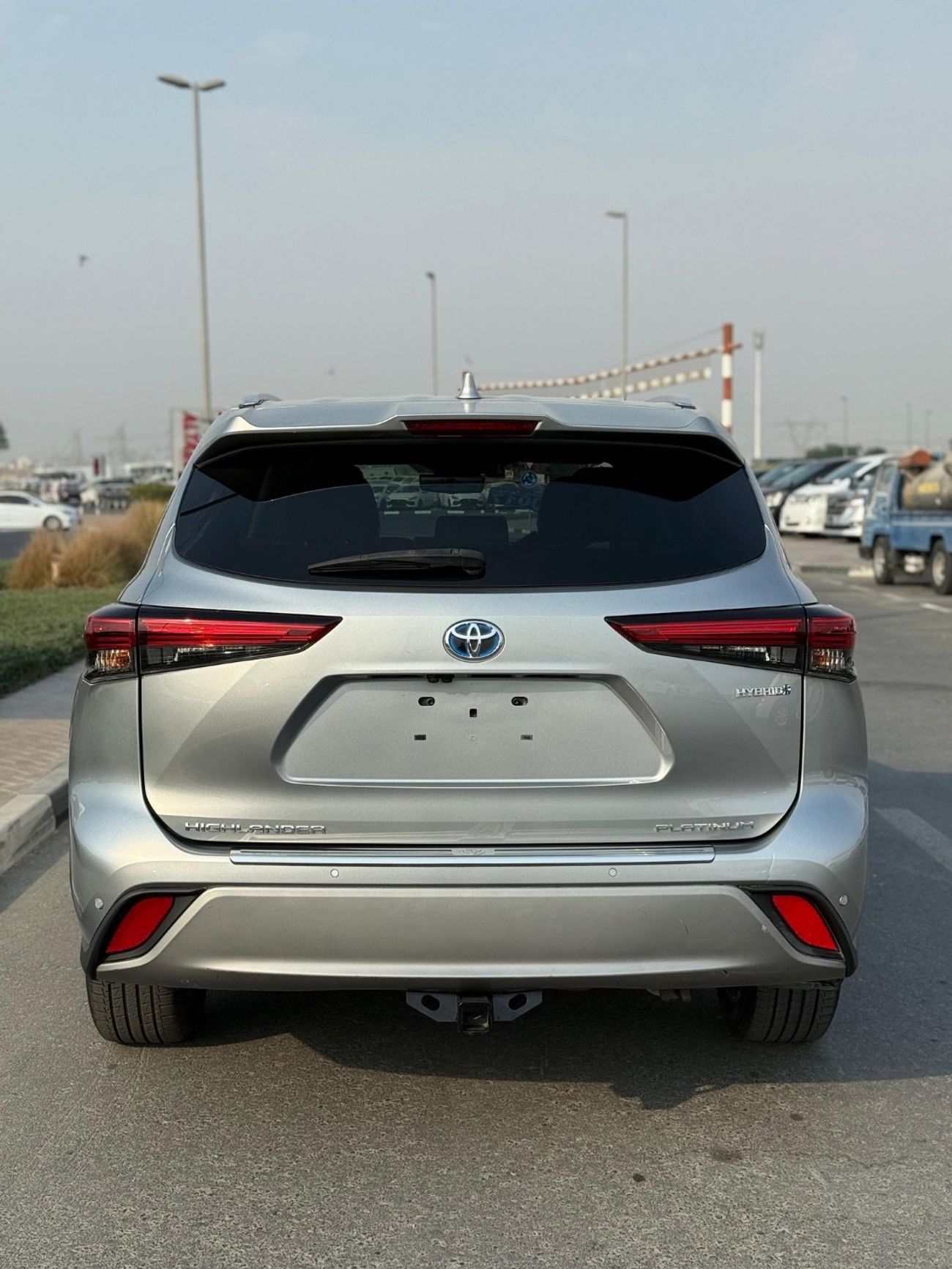 Toyota Highlander Platinum Full Option | panoramic | 360 Camera | leather | hybrid 2.5