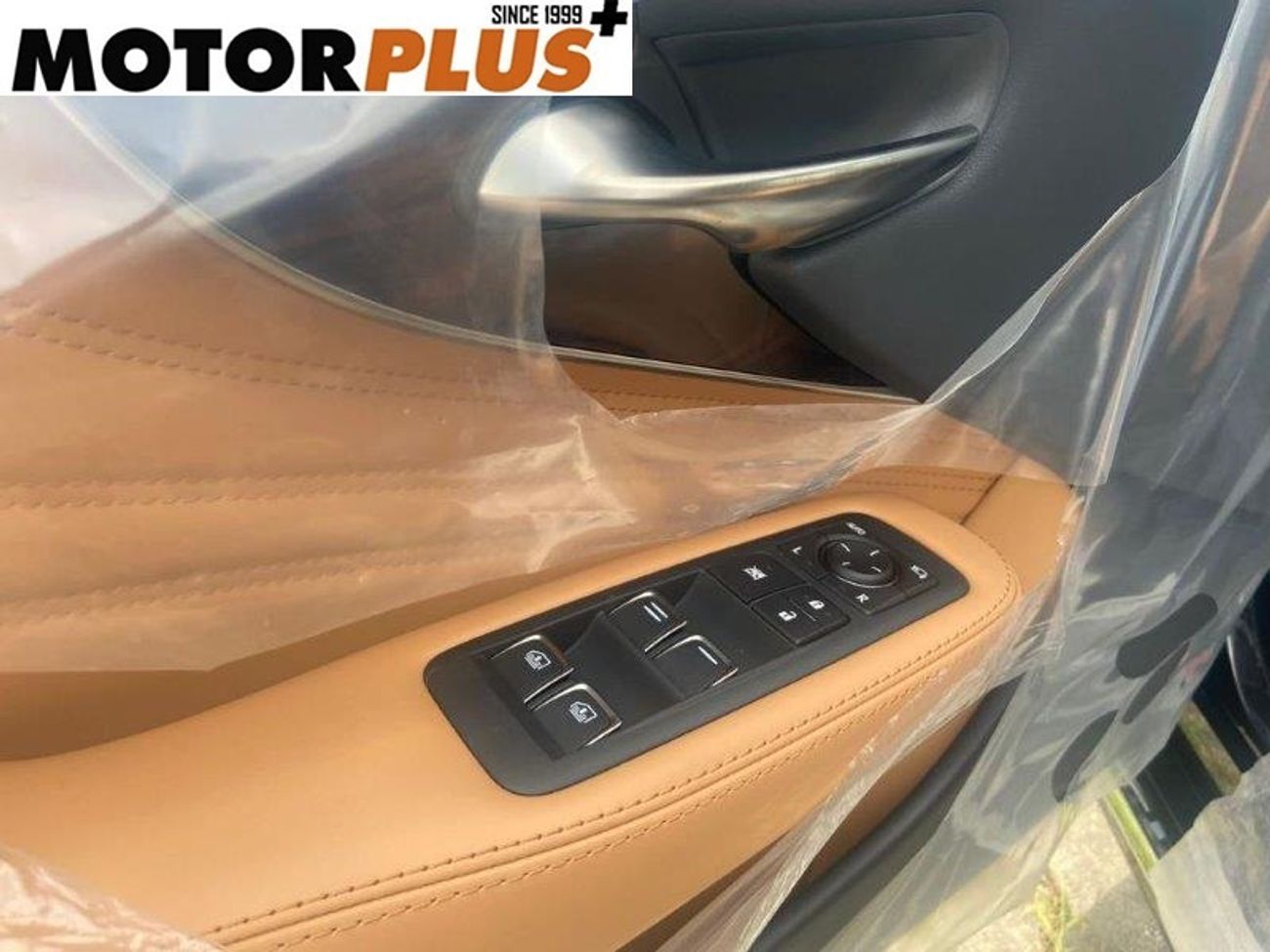 Lexus LS500 HYBRID EXCLUSIVE AWD with "Ottoman Seat”