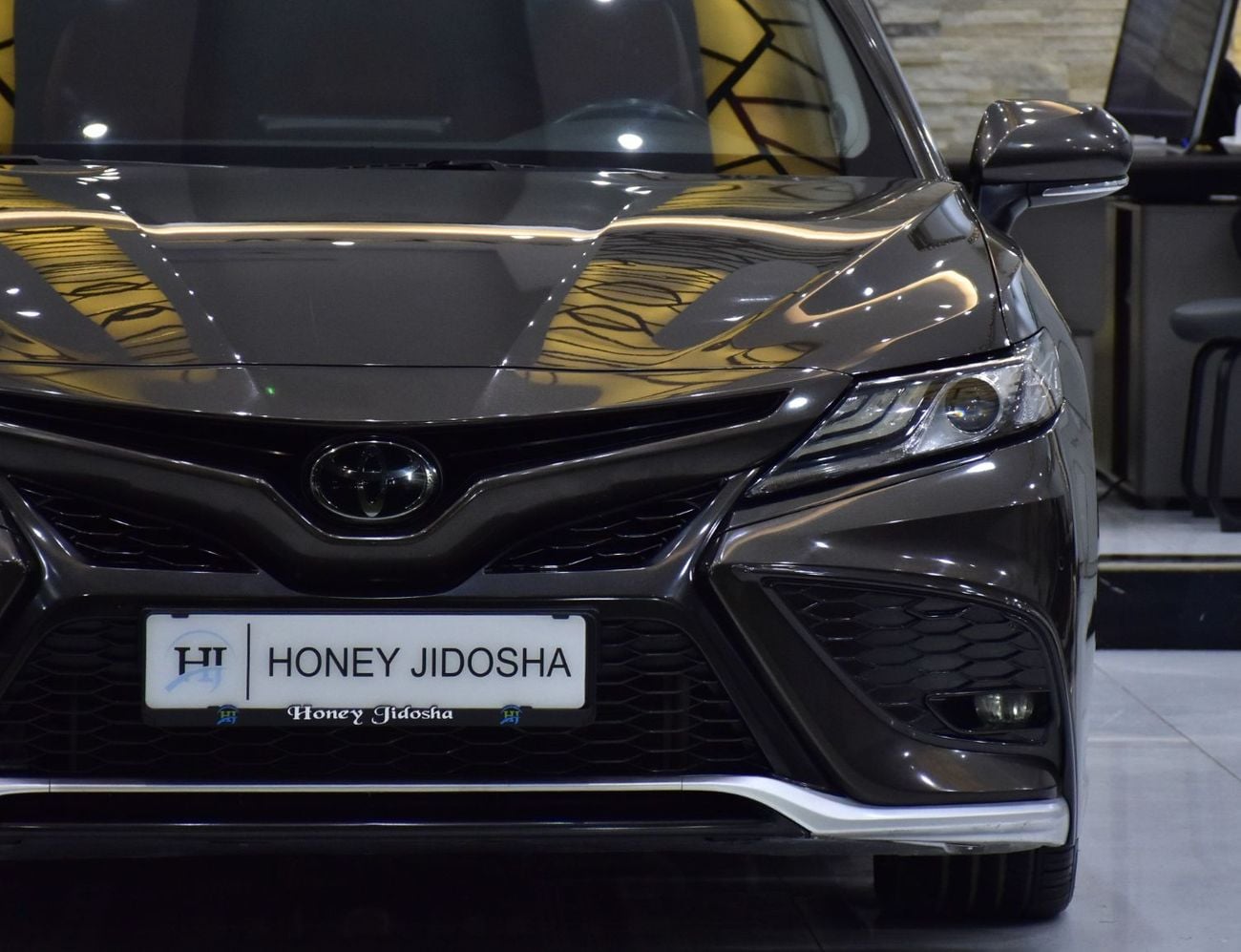 تويوتا كامري EXCELLENT DEAL for our Toyota Camry Grande Sport V6 ( 2022 Model ) in Brown Color GCC Specs