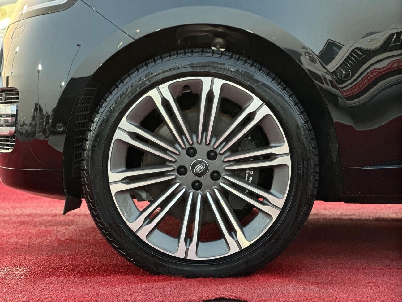 New Land Rover Range Rover Brand NEW RR Autobiography V8 P530 SWB ...