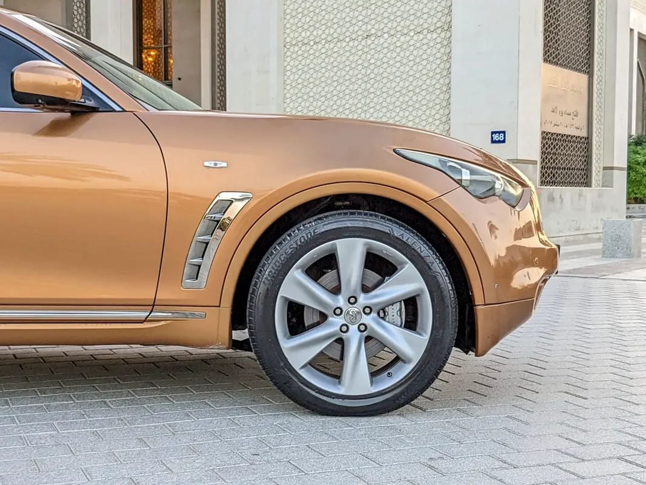 إنفينيتي FX50 Sport GCC Specs Very Clean Agency Mint Condition V8 Premium Luxury SUV
