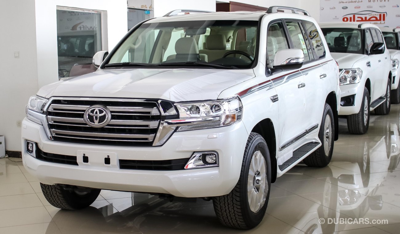 Toyota Land Cruiser GXR V8