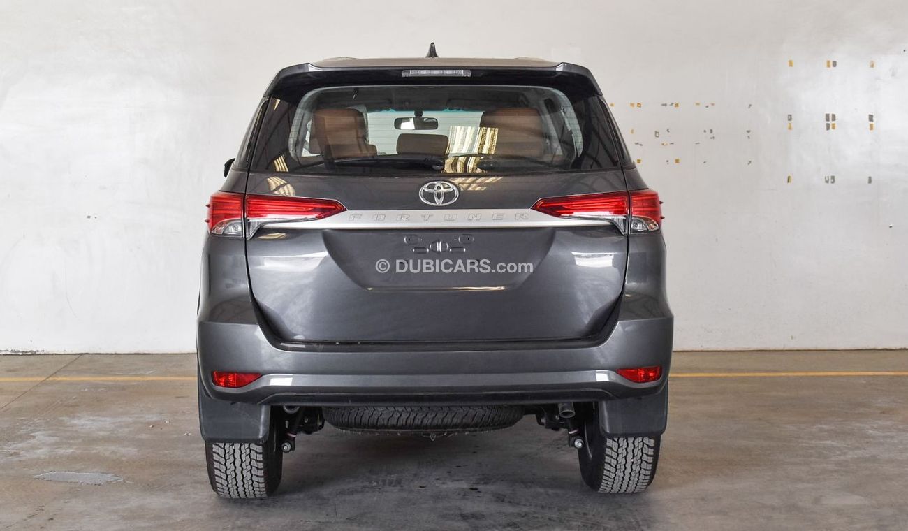 Toyota Fortuner 2023 Toyota Fortuner 4x4 2.7L Low Option Petrol AT - Grey inside chamois - Export Only