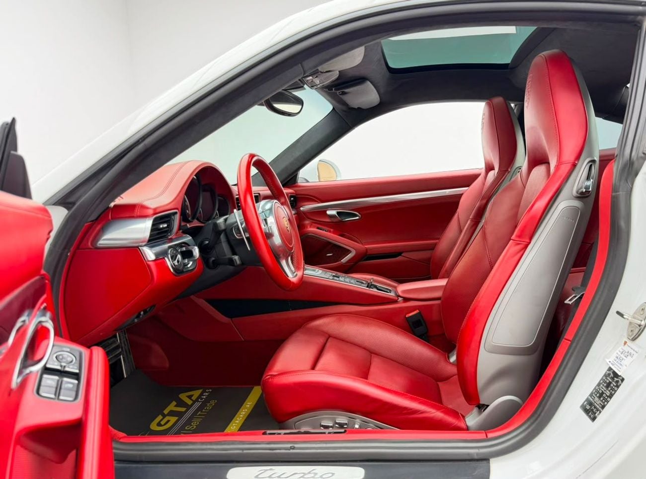 بورش 911 TURBO 2014 Porsche 911 Turbo, May/2027 Porsche Warranty, Full Service History, GCC