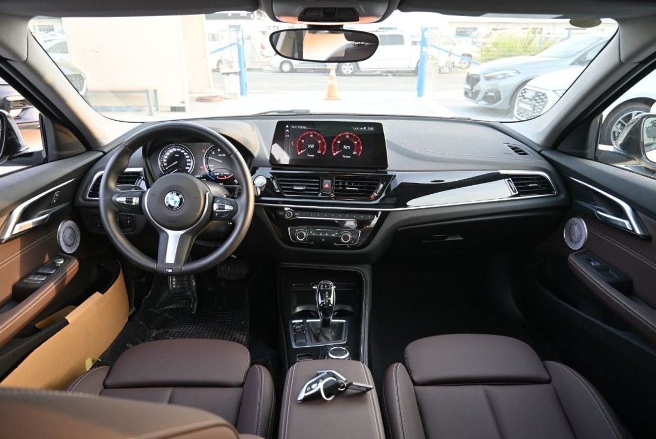 BMW 120i BMW 120i M Sport 1.5L Petrol, 7 DCT, Color White Model 2023