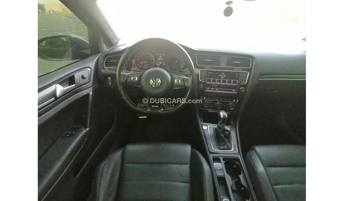 فولكس واجن جولف فولكس واجن جولف ار ٢٠١٦