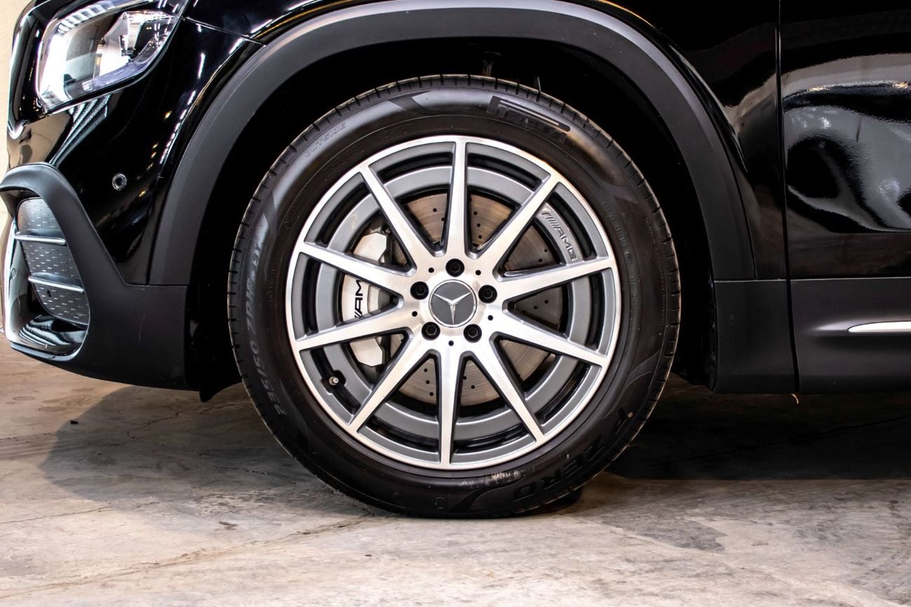 Mercedes Benz GLB 35 AMG