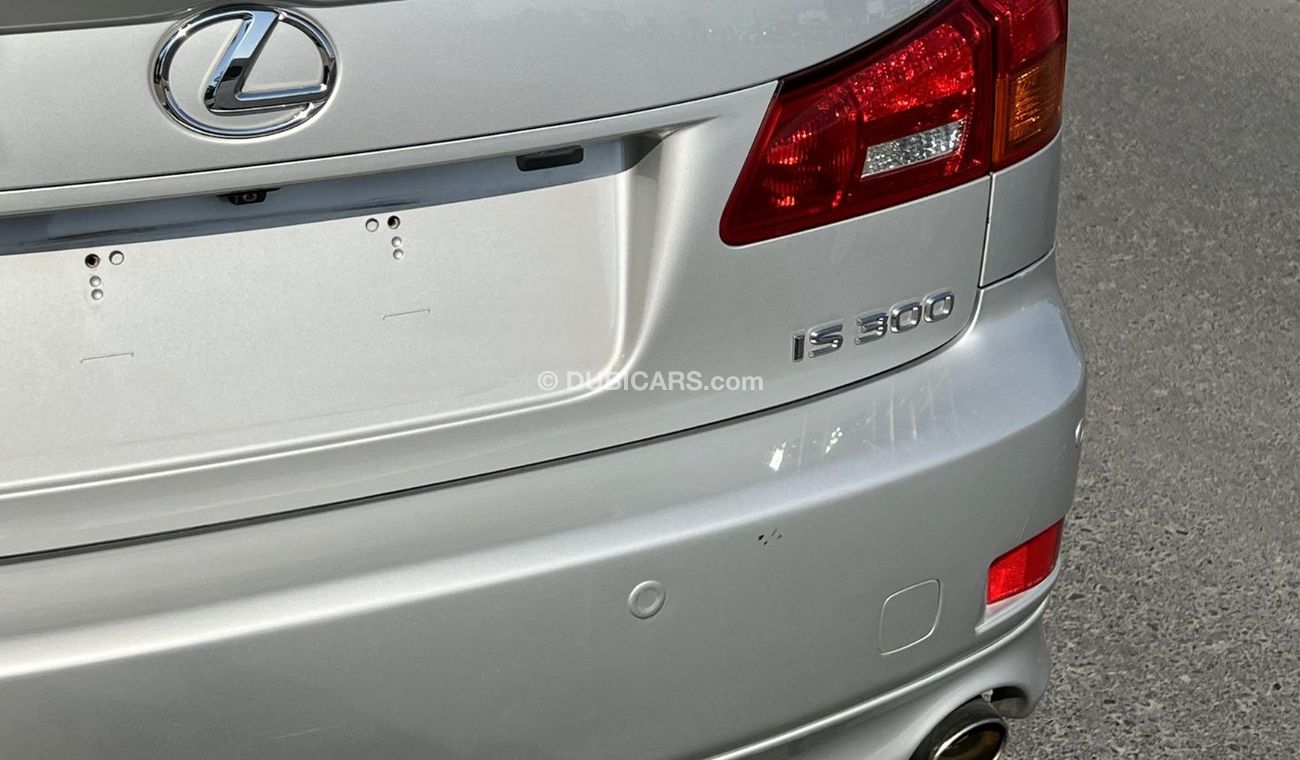 Used Lexus IS300 Full Option GCC Perfect Condition Low Mileage 2008 for