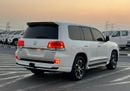 تويوتا لاند كروزر 2018 Toyota Land Cruiser EXR – GCC Specs – Single Owner – No Accident.