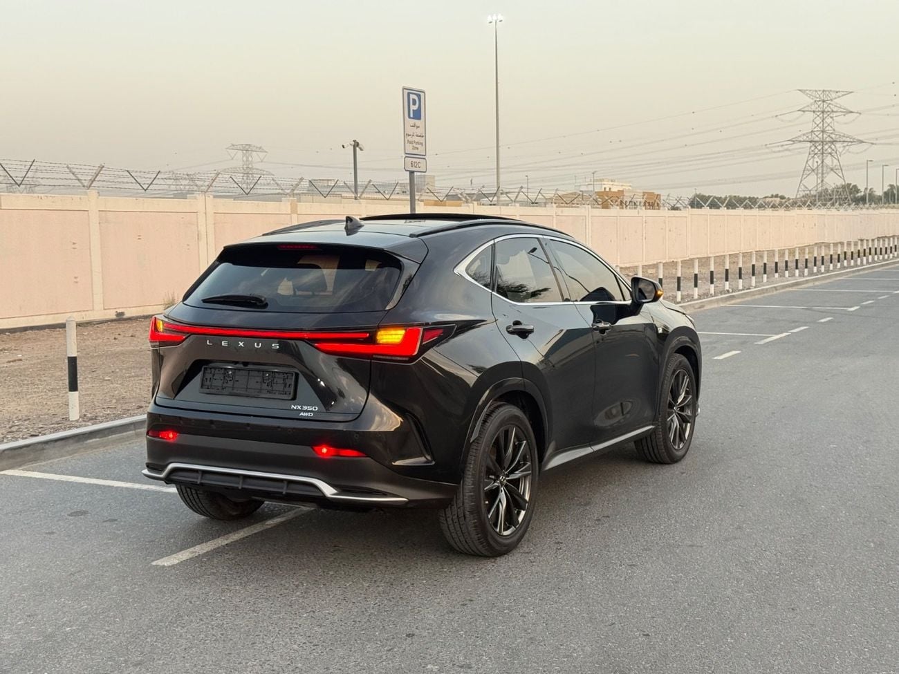 لكزس NX350 F SPORT