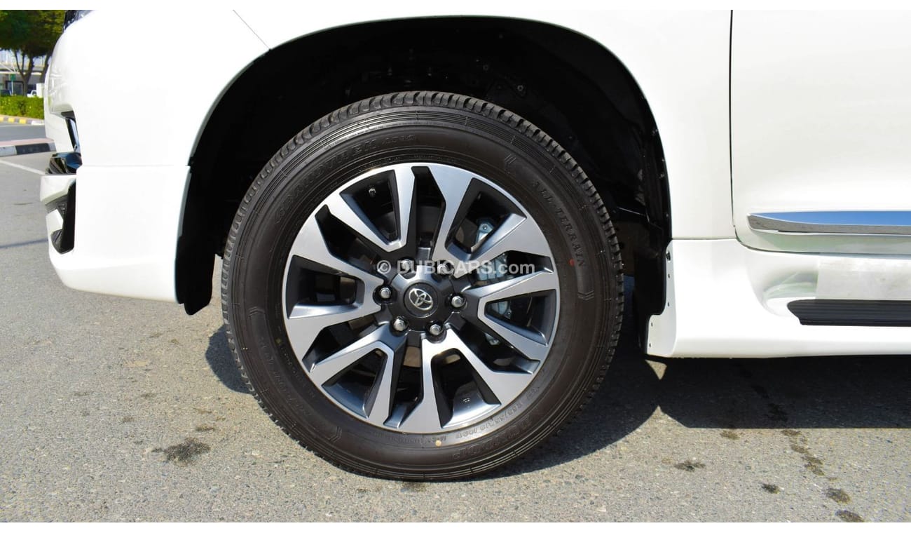 تويوتا برادو TOYOTA PRADO VXR 2023 (AL FUTTAIM WARRANTY)