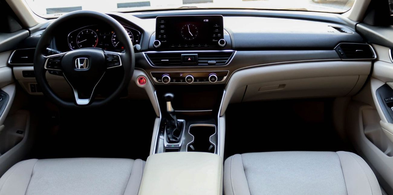 Honda Accord EX 1.5L Honda Accord 1.5L 2018 GCC accident-free in excellent condition  1046 pm