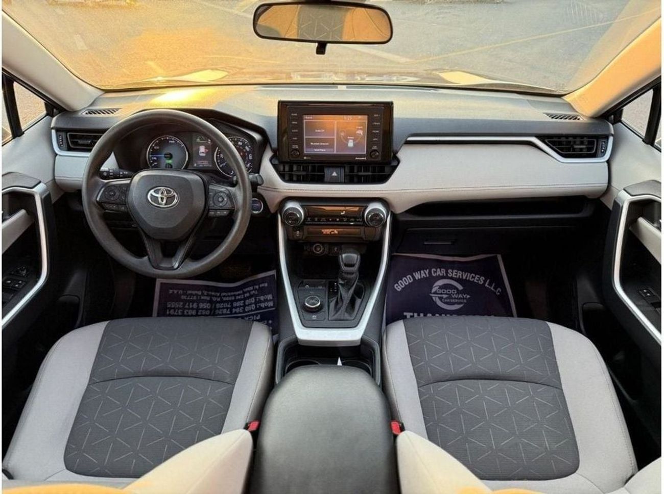 Toyota RAV4 Hybrid XLE 2021 Sunroof, push start