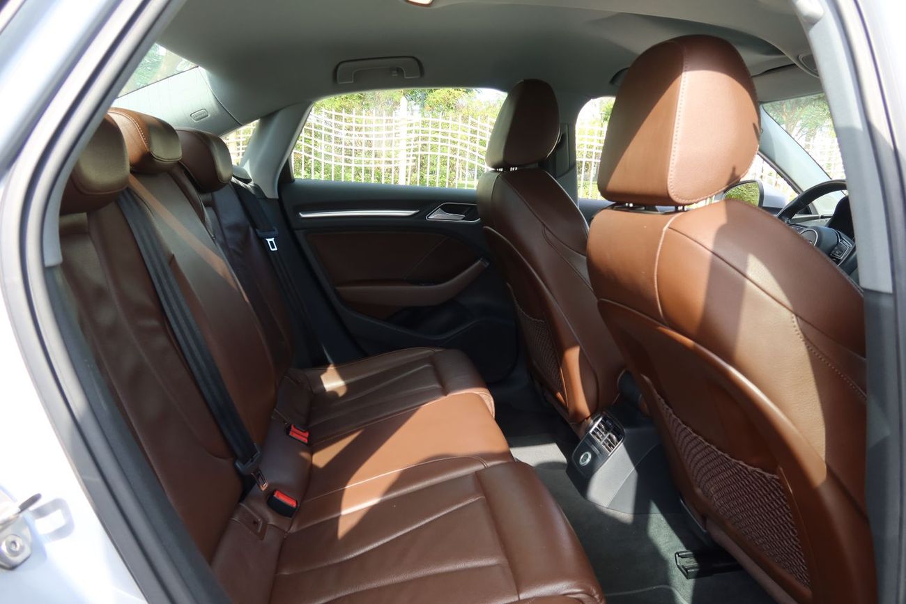 أودي A3 35 TFSI Design 1.4L